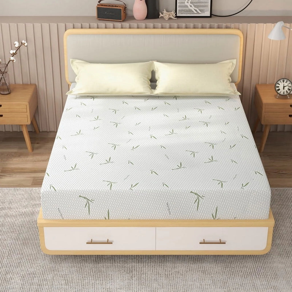 Queen Medium Gel Memory Foam Mattress with Bamboo Knit Cover J348911