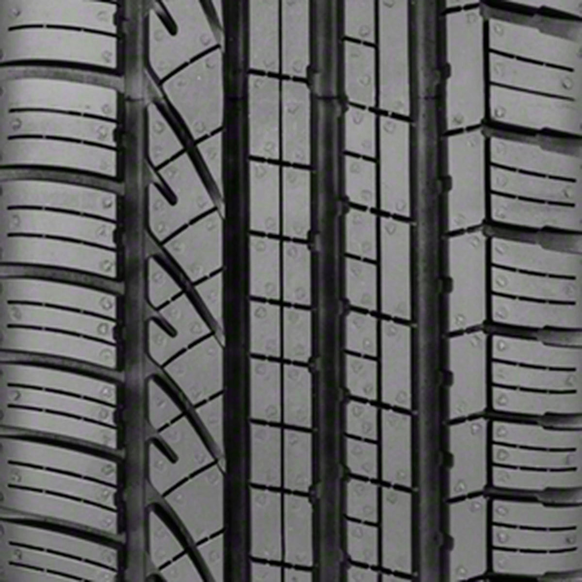 All Season P235/60R18 102V Passenger Tire E224