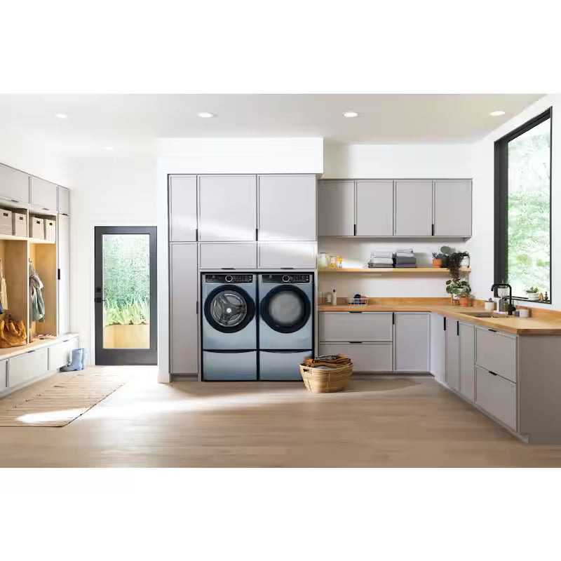 Electric Dryer with Instant Refresh in Glacier Blue M9541