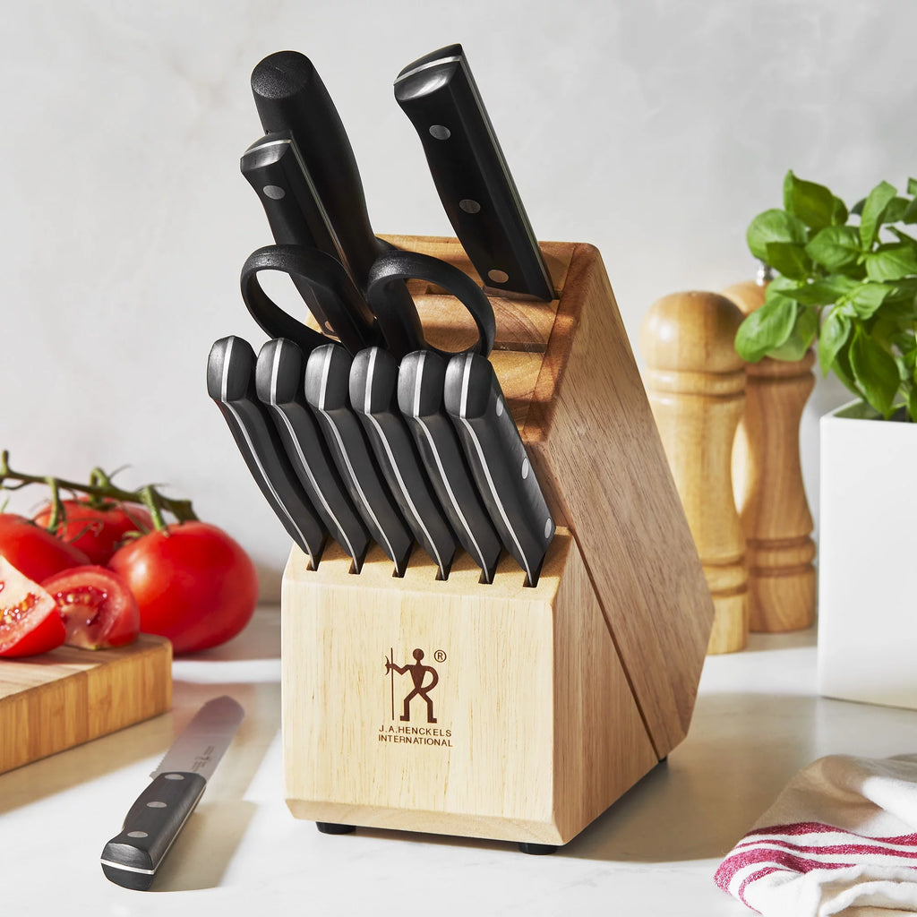 12 Pc Cutlery & Wood Block Set K890