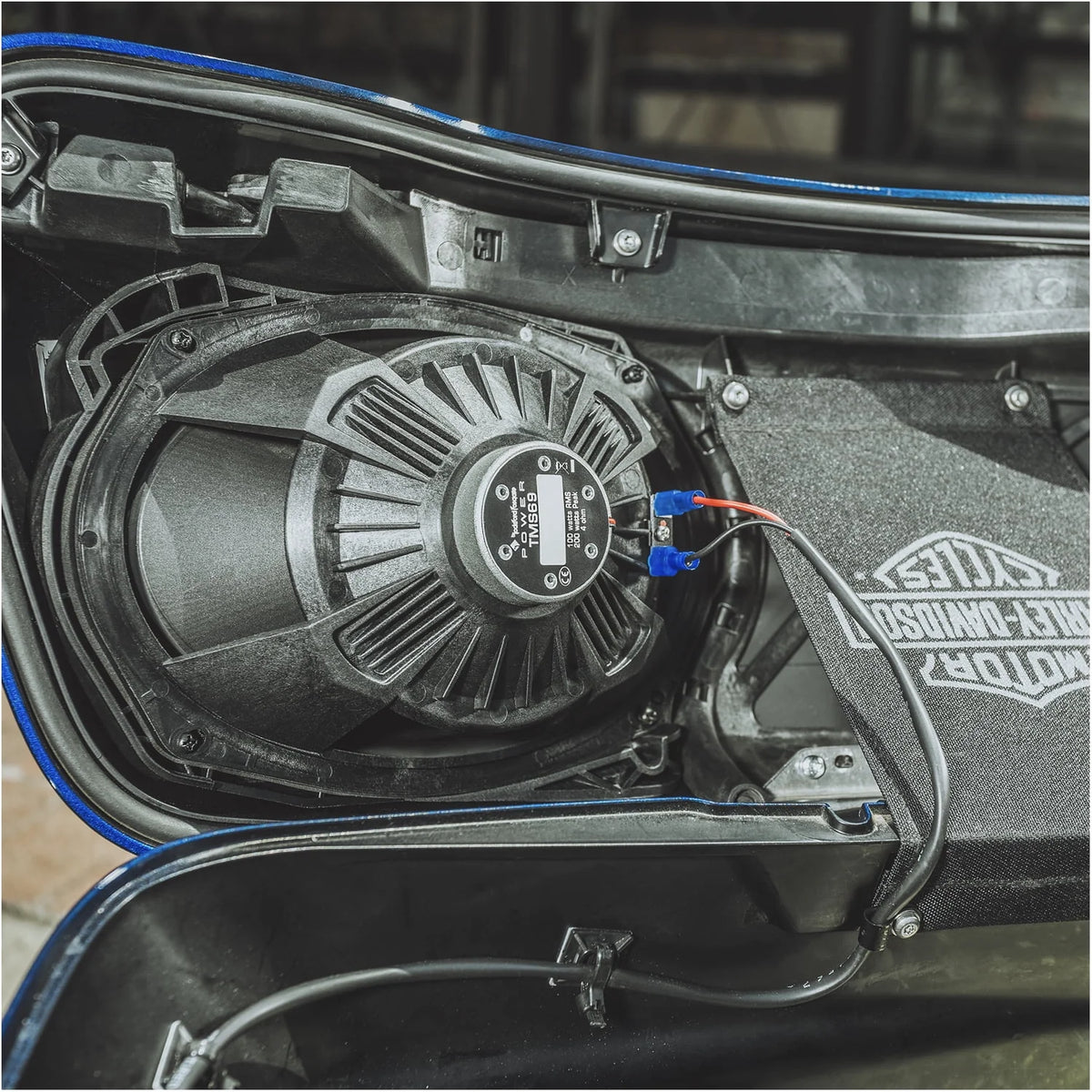 Rear Audio Kit R3644