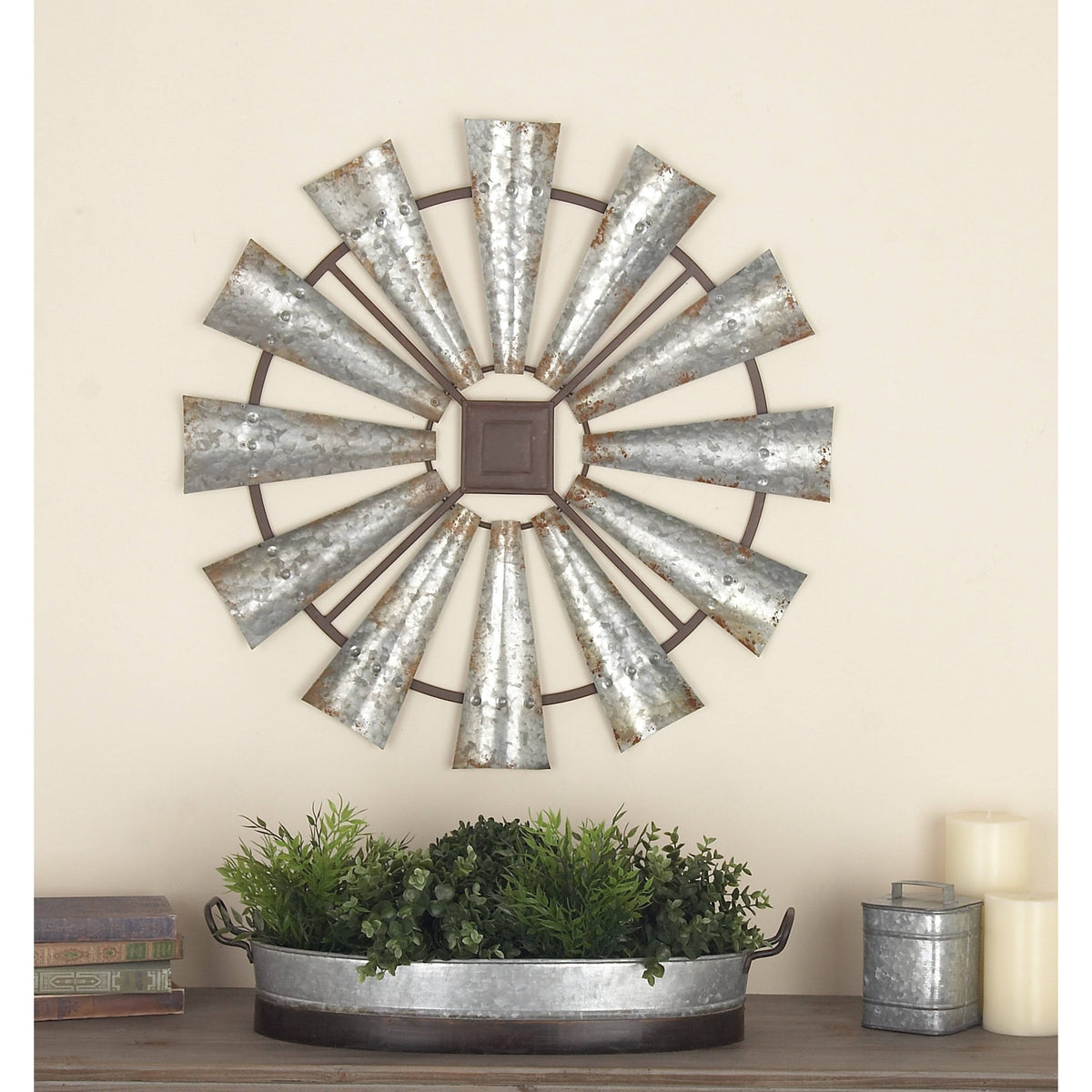 Metal Wall Decor J700