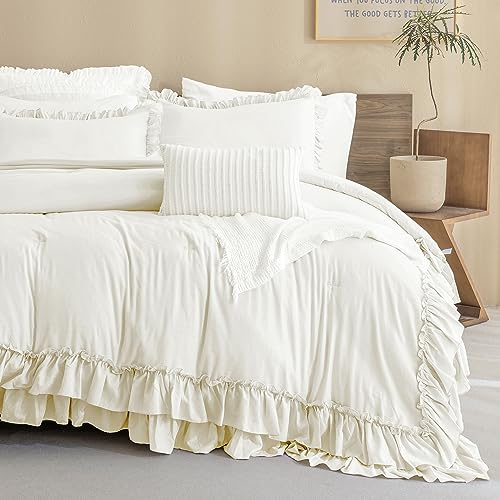 Taupe Queen Size 3pcs Ruffled Microfiber Comforter Set Q678