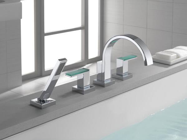 Roman Tub Trim with Hand Shower A29522