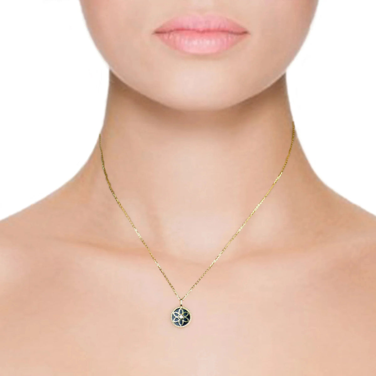 18k Yellow Gold Diamond Black Agate Necklace K39767