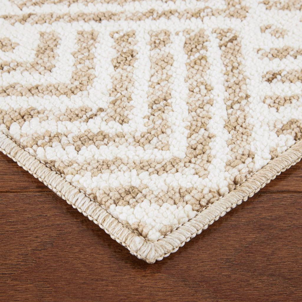 Beige 24"x72" Washable Non-Slip Tufted Rug E302755