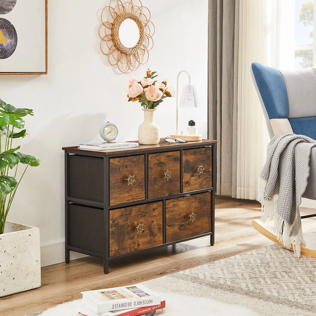 Brown 5 Drawer Dresser C923
