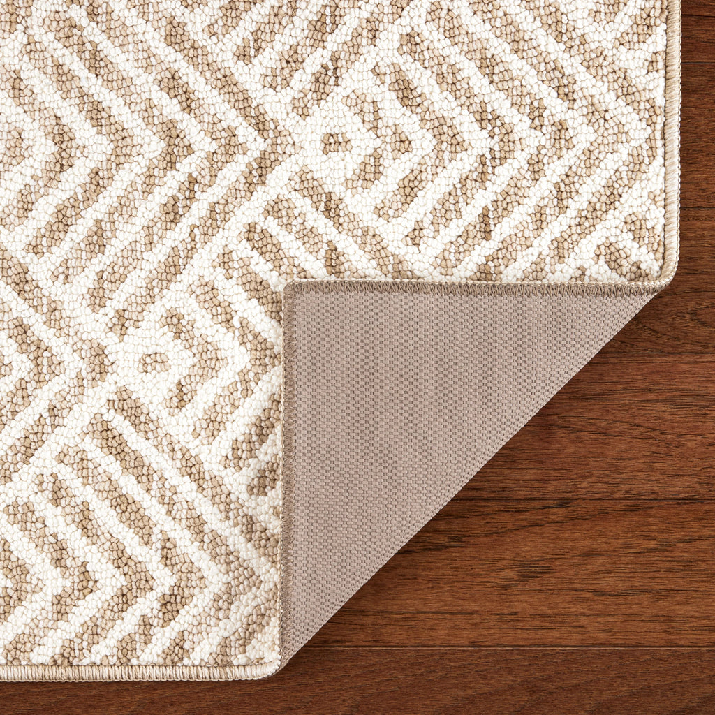 Beige 24"x72" Washable Non-Slip Tufted Rug E302755