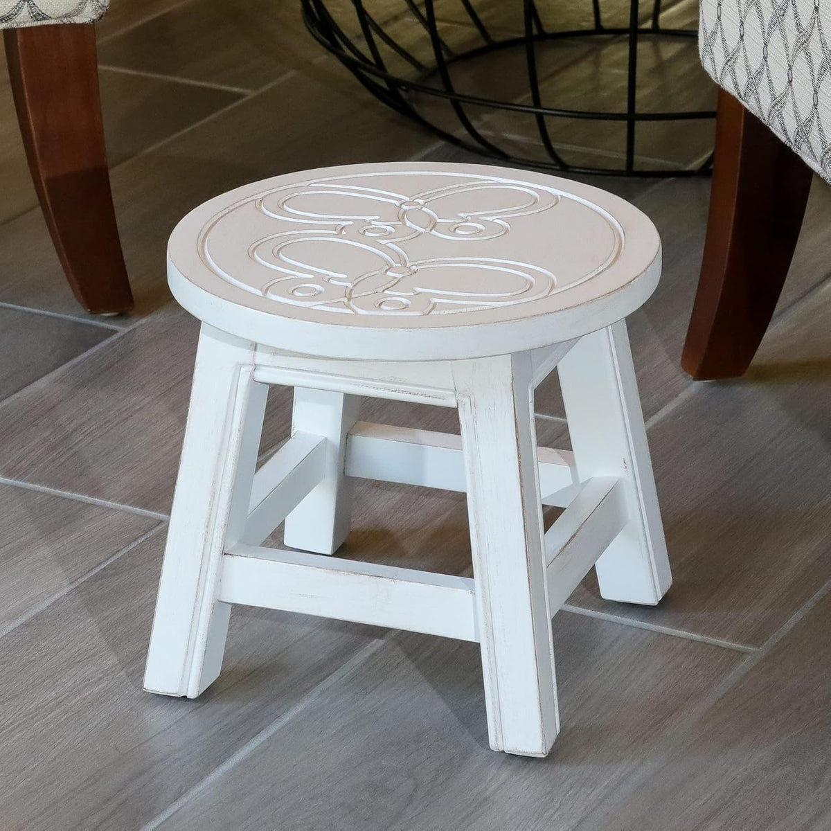 Antique White Carved Wooden Step Stool B402